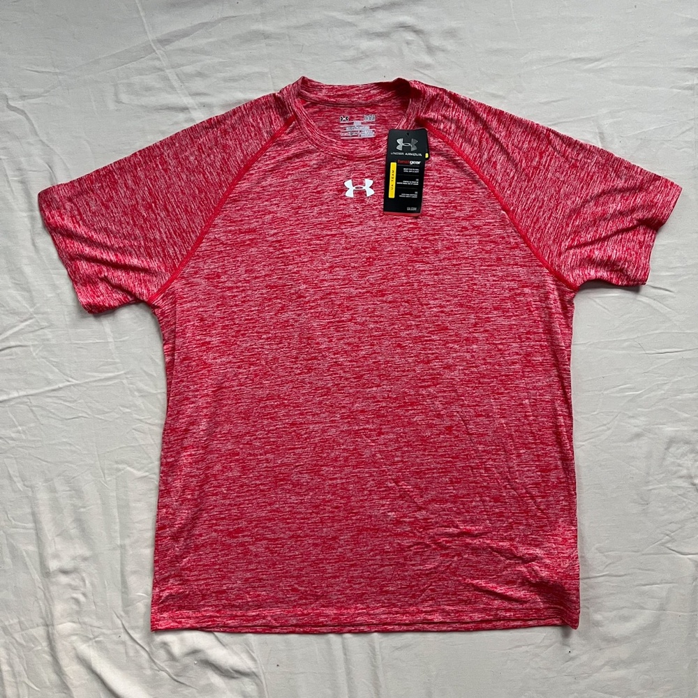 Under Armour Mens Twisted Tech Locker T-Shirt | Red | Large | 1268474 NWT New